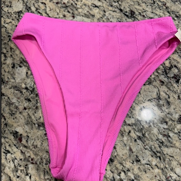 aerie Swim Nwt Aerie Swim Pink Tropics Crinkle Bikini V Scoop